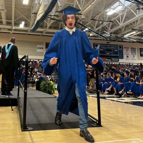 Meet your Posher, Thomas - Picture 1 of 1